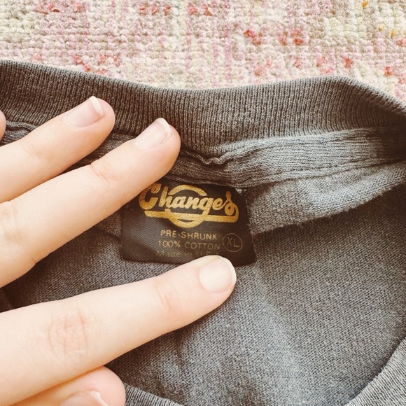 Changes, Men’s Vintage Graphic T-Shirt - Picture 3 of 4